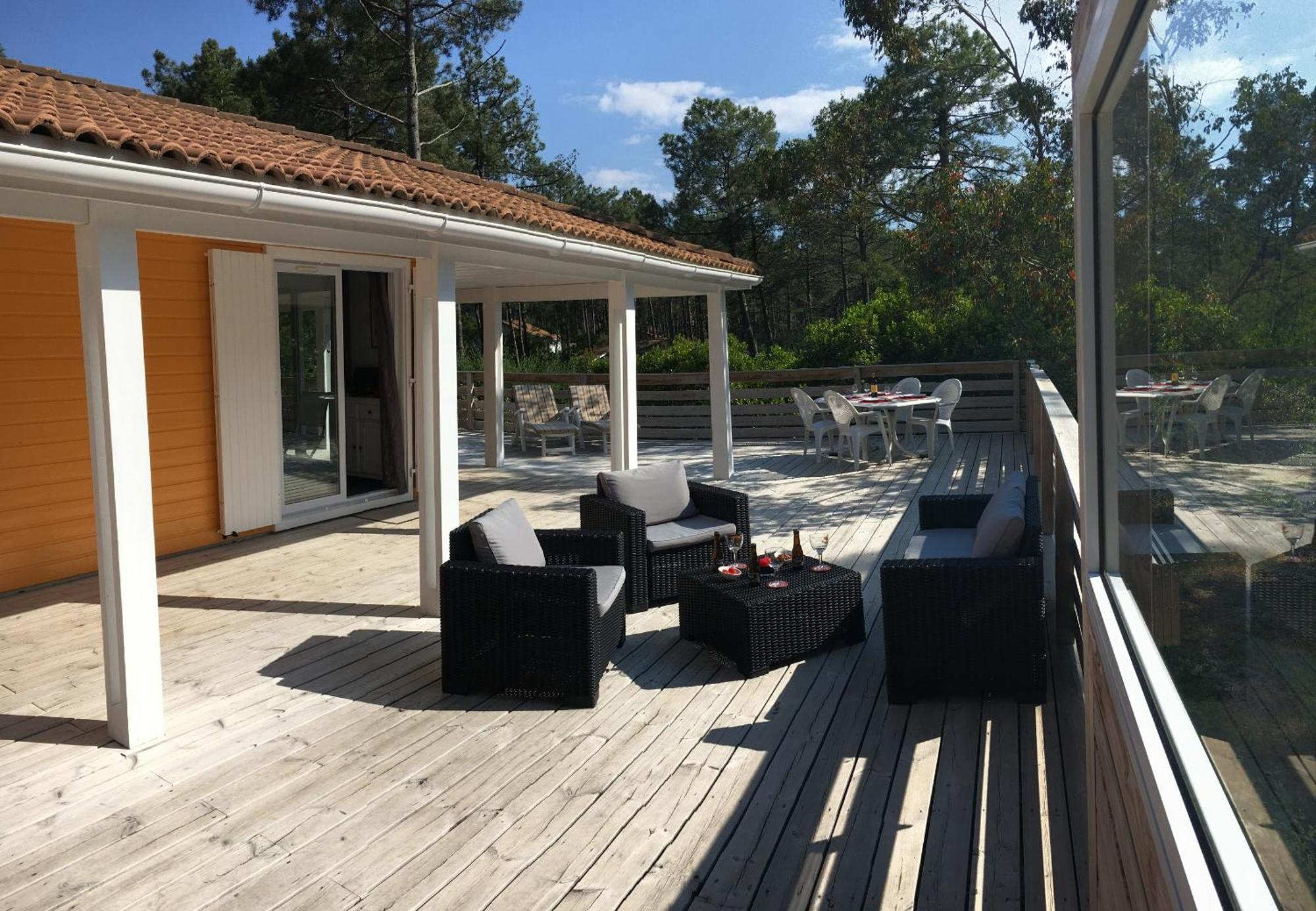 Chalet Orange Naturiste La Jenny Le Porge Rom bilde